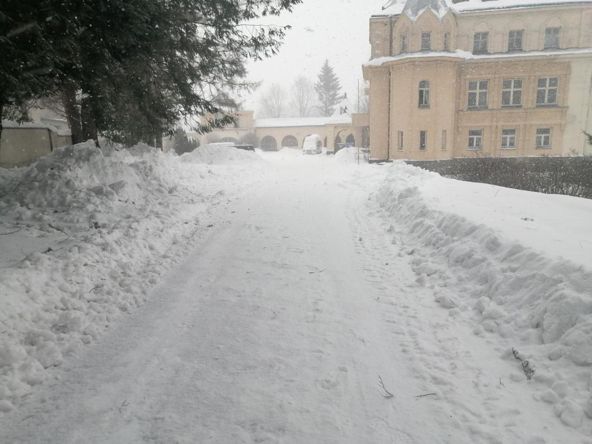 Hotel Vetrov Vysoké nad Jizerou Buitenkant foto