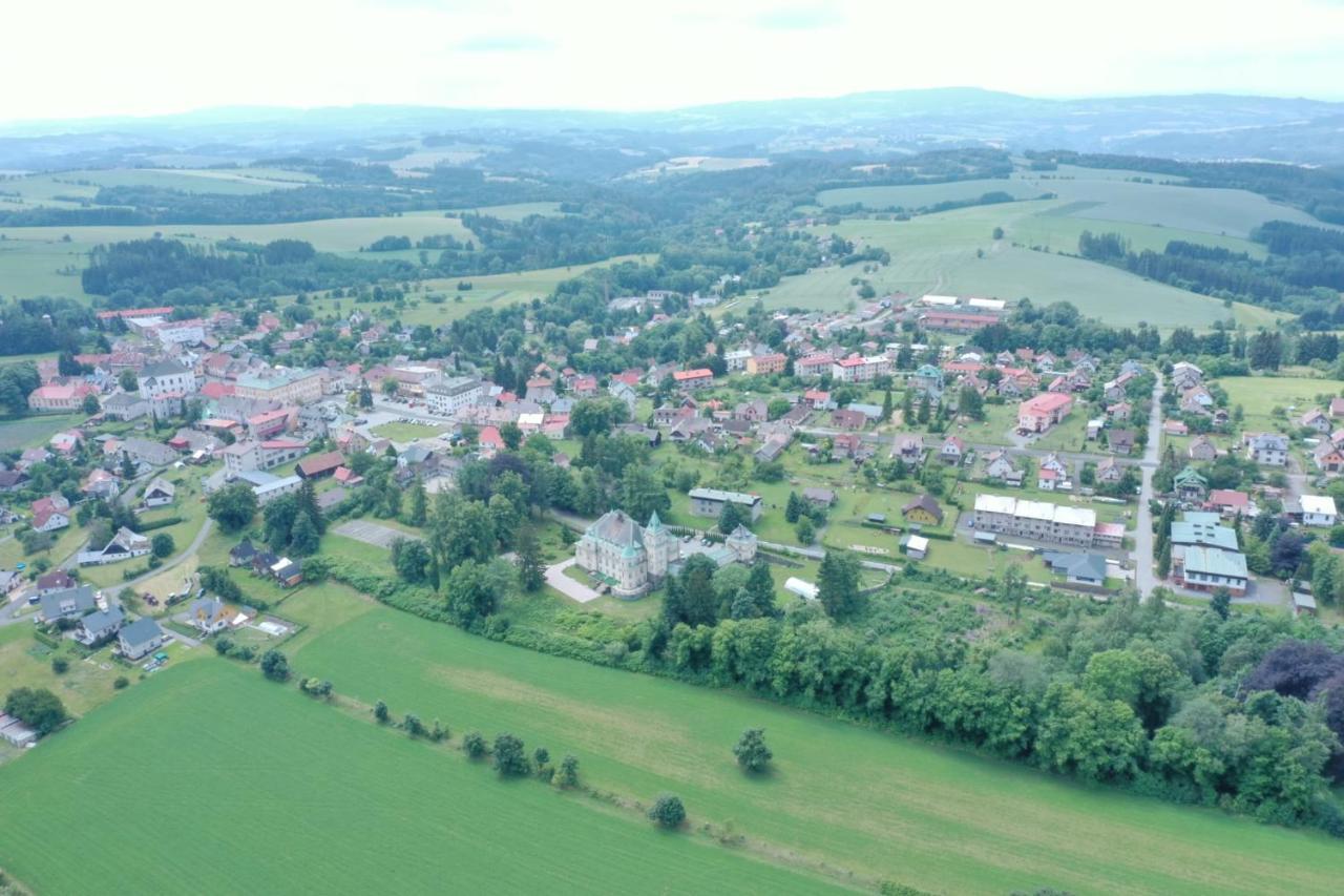 Hotel Vetrov Vysoké nad Jizerou Buitenkant foto