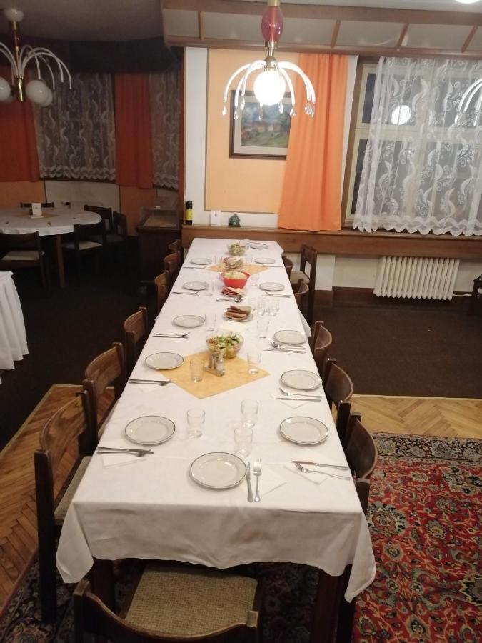 Hotel Vetrov Vysoké nad Jizerou Buitenkant foto