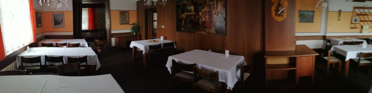 Hotel Vetrov Vysoké nad Jizerou Buitenkant foto